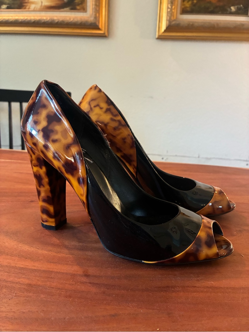 Gucci Peep-Toe Block Heel Pumps in Tortoiseshell and Black